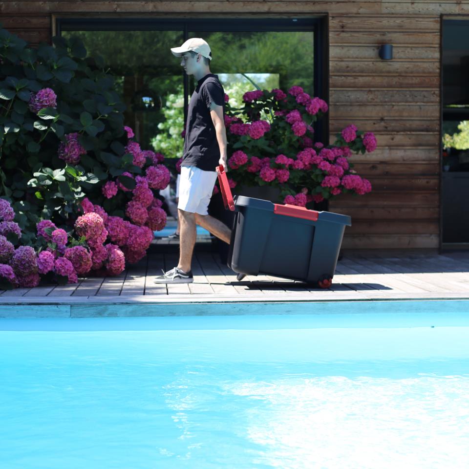 Malle de Rangement STOCK'R - Rouge/Noir - 120L