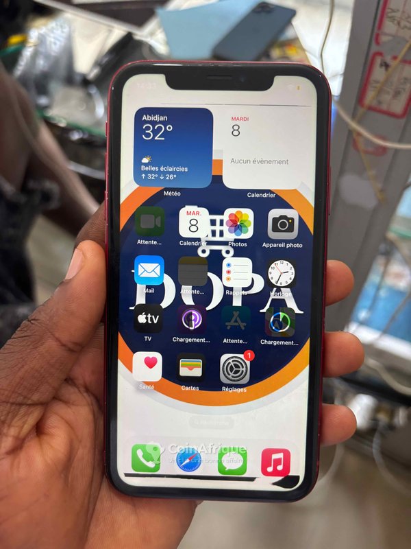 iPhone XR 64 Go – écran et dos fissurés