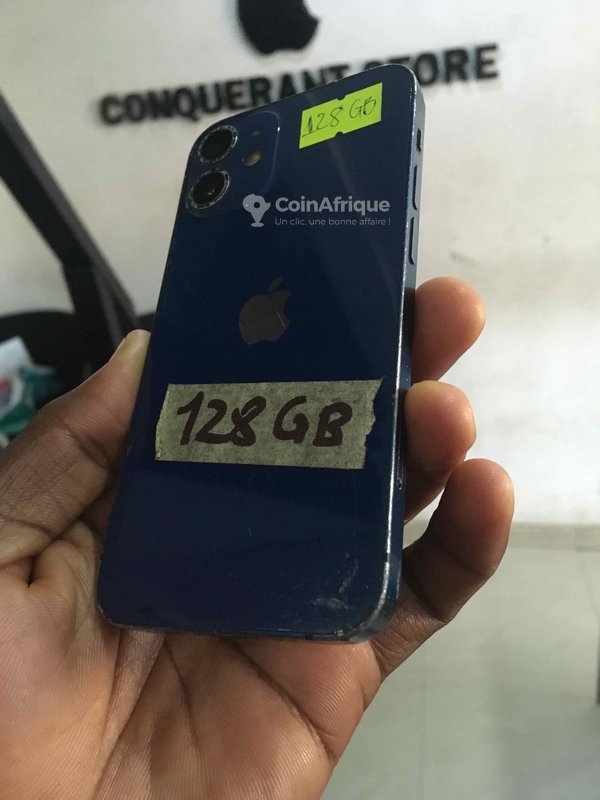 iPhone 12 Mini 128 Go – dos fissuré