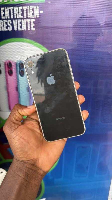 iPhone XR