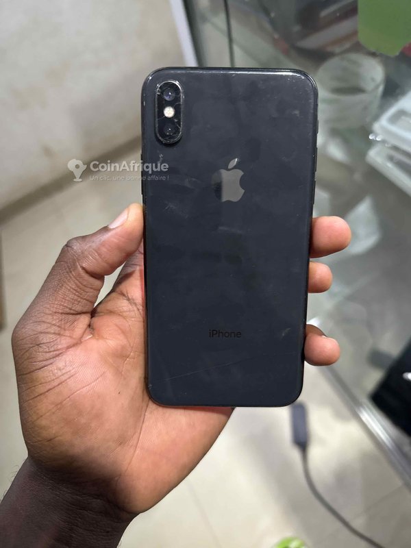 iPhone X – écran abîmé, sans Face ID