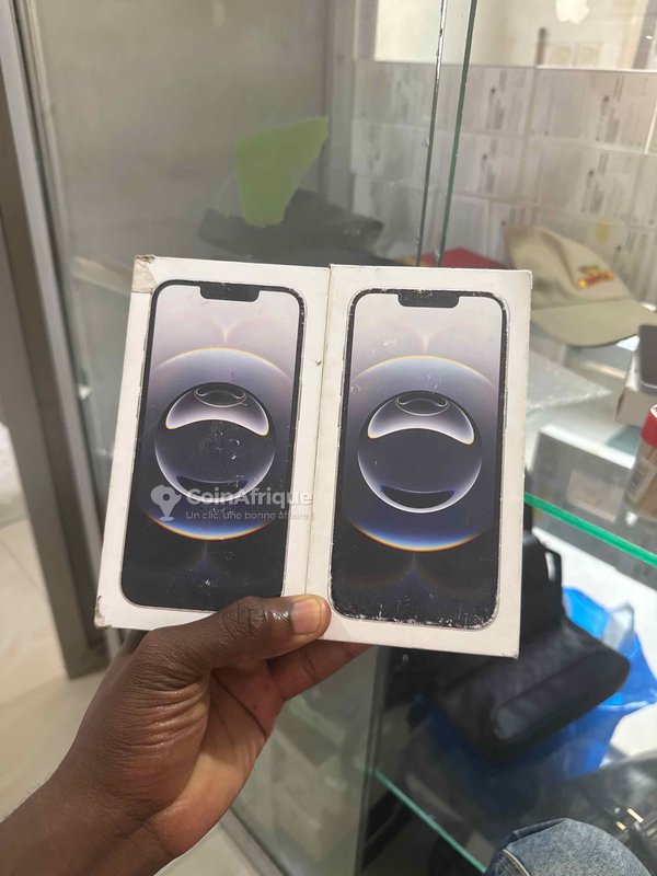 iPhone 16e 128 Go