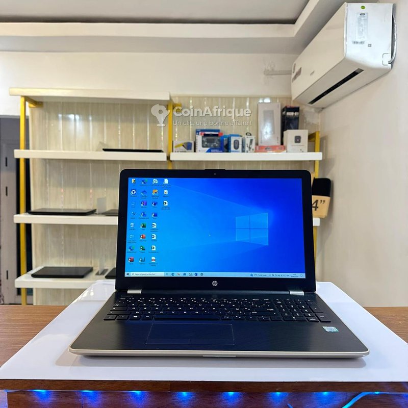 PC HP laptop 15 i3 7e gén.