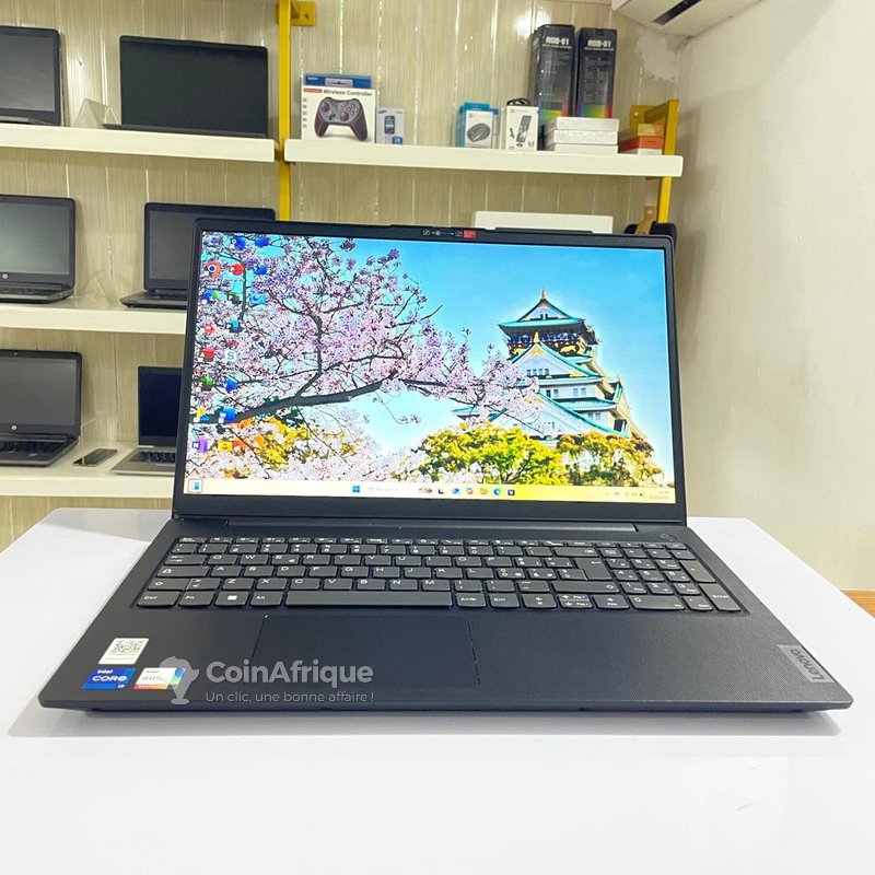 PC Lenovo v15 G4 i7 13e gén.