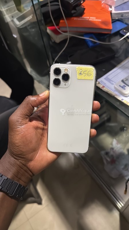 iPhone 11 Pro 256 Go