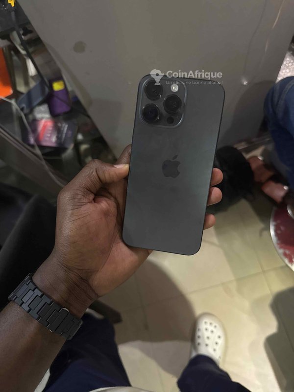 iPhone 15 Pro Max