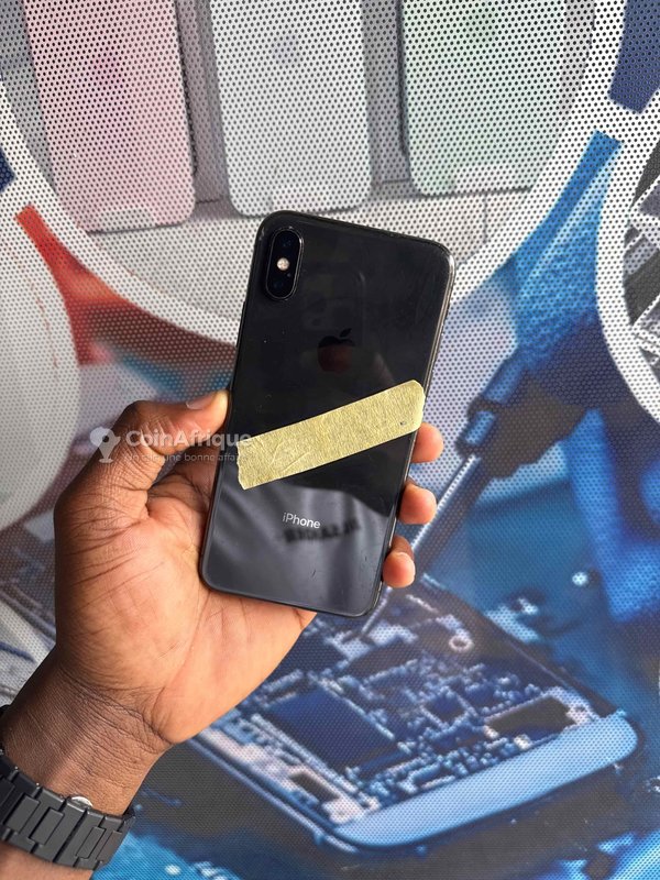 iPhone X 64 Go – sans Face ID