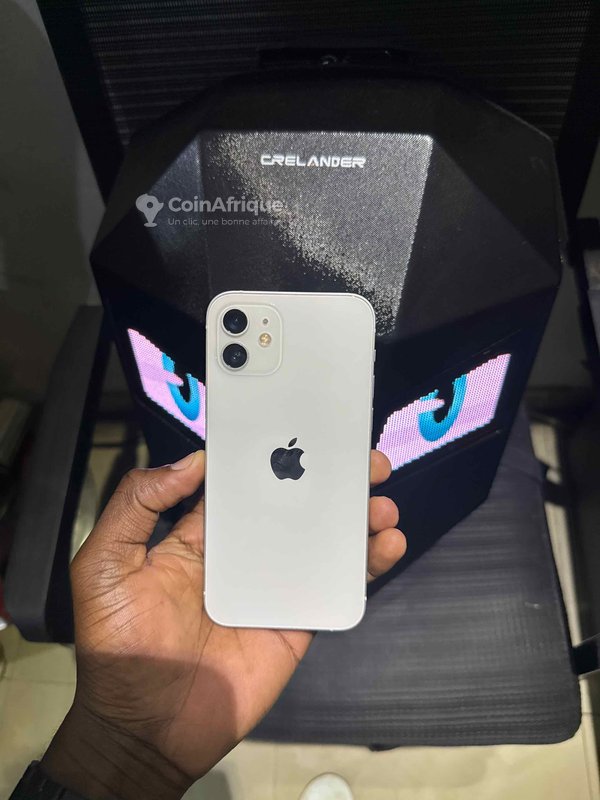 iPhone 12 64 Go