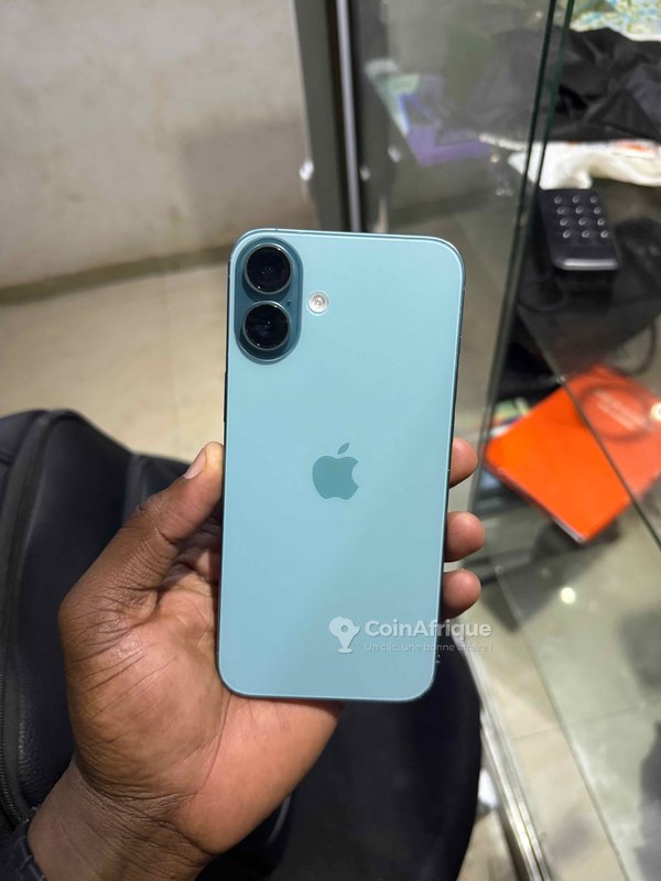 iPhone 16 Plus