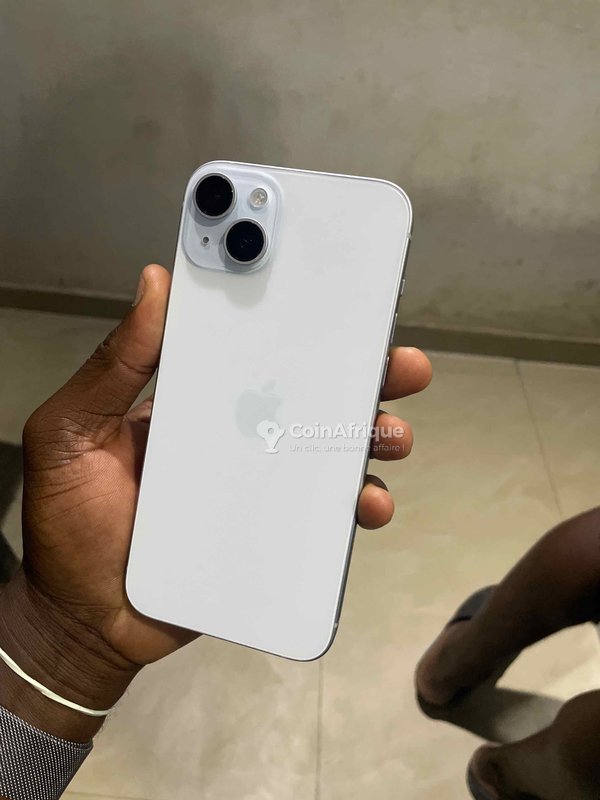 iPhone 15 Plus