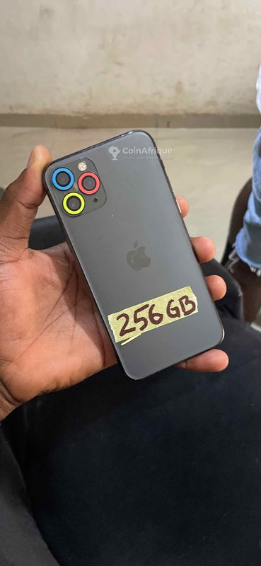 iPhone 11 Pro 256 Go