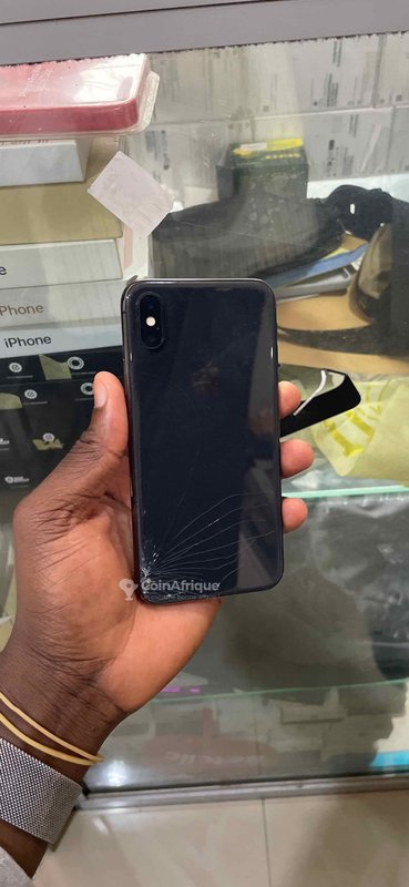 iPhone X 64 Go – dos fissuré