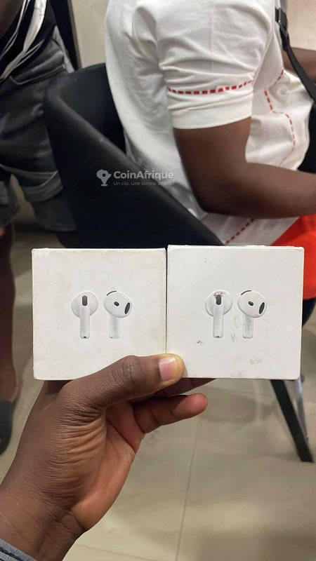 AirPods 4 anc