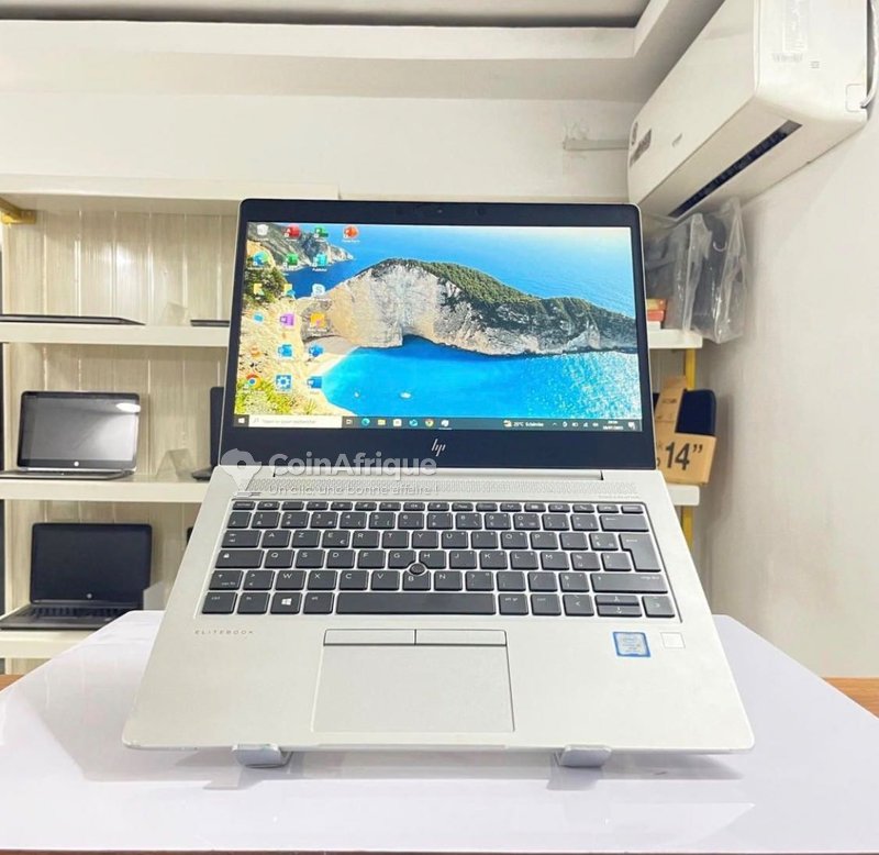 HP EliteBook 830 i7 7e gén.