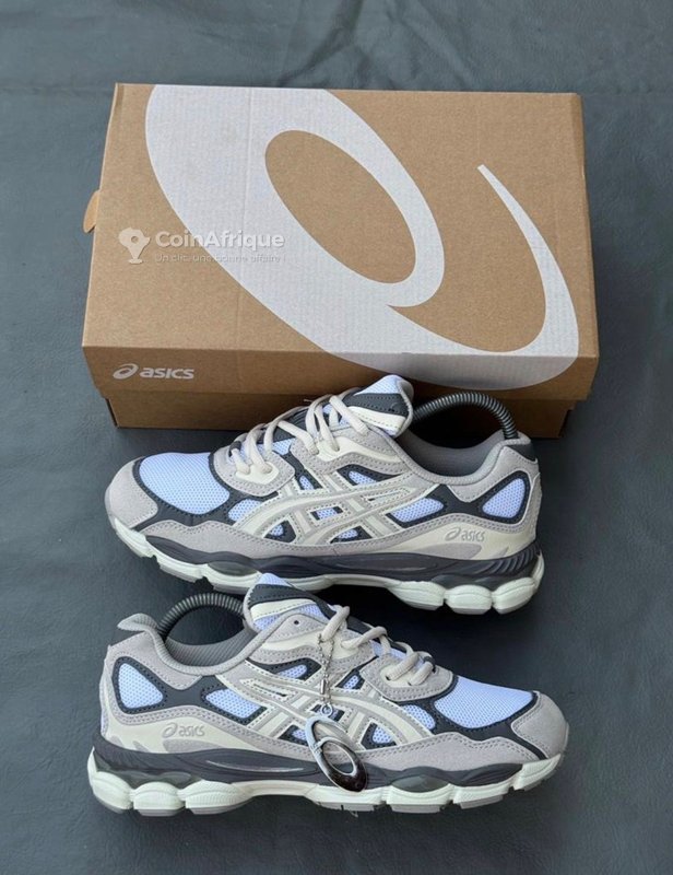 Baskets Asics
