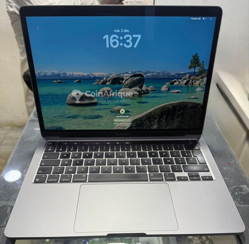MacBook Air M1