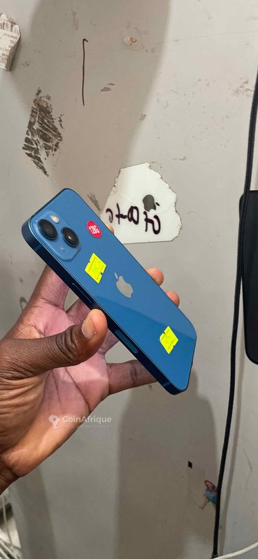 iPhone 13 Mini 128 Go – écran remplacé