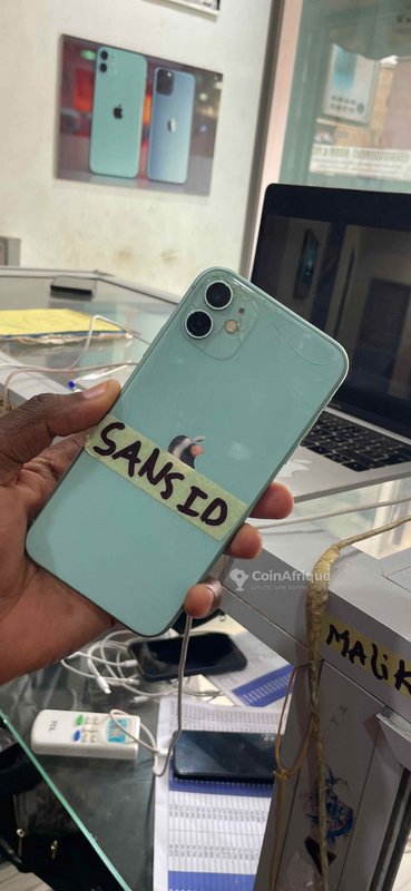 iPhone 11