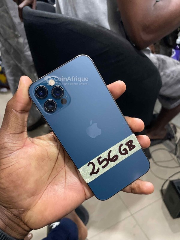 iPhone 12 Pro 256 Go