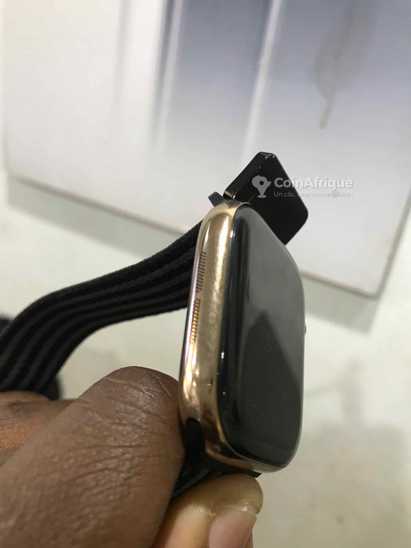 Apple Watch série 10 titanium gps cellulaire 46mm