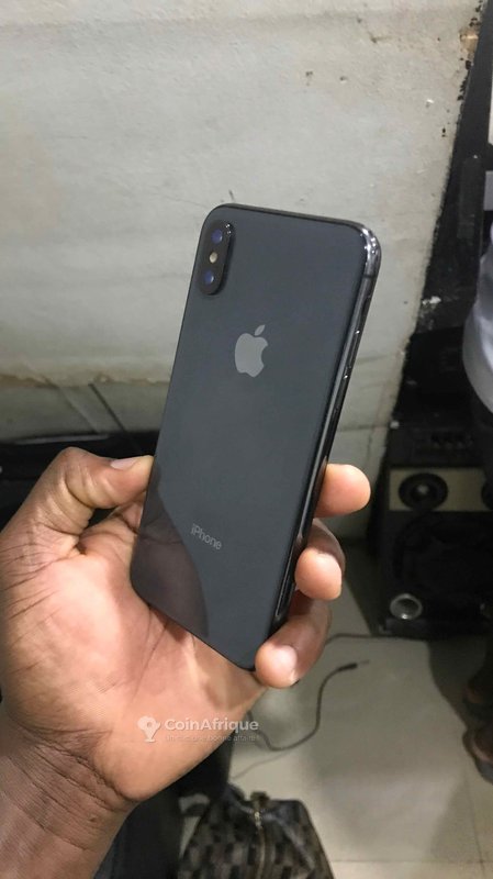 iPhone X 64 Go