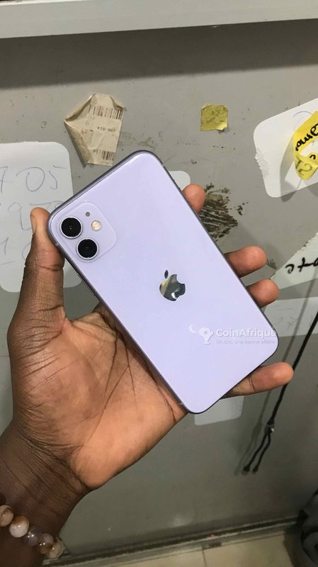 iPhone 11 128 Go