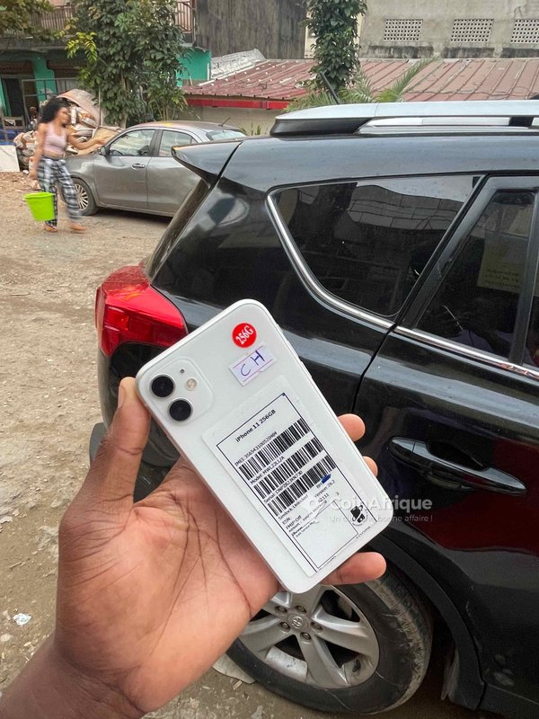 iPhone 11 256 Go