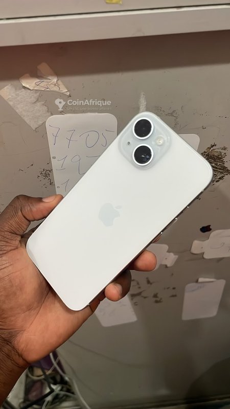 iPhone 15 128 Go