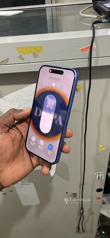 iPhone 16 128 Go
