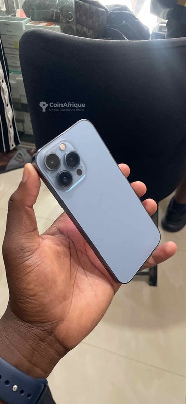 iPhone 13 Pro 128 Go – écran remplacé