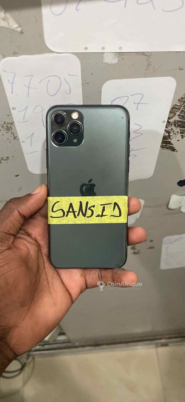 iPhone 11 Pro – sans Face ID, caméra à revoir