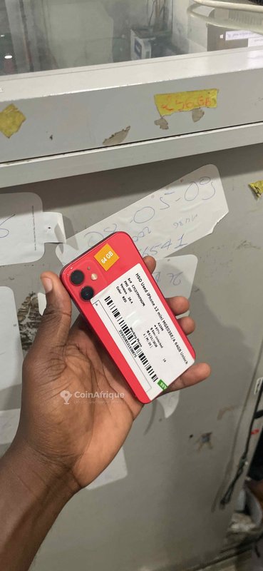iPhone 12 64 Go