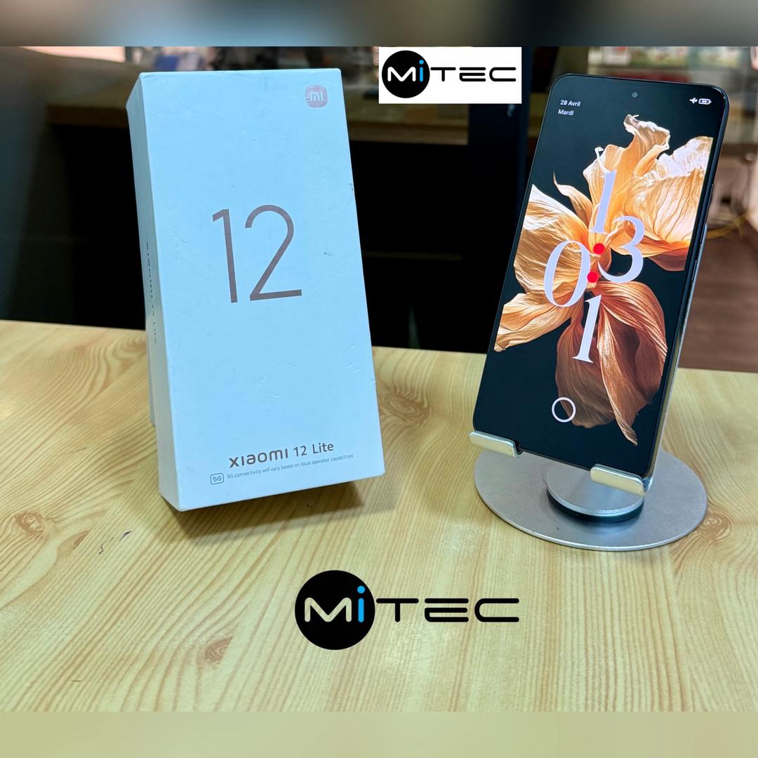 Xiaomi 12 Lite 5G - 8 GB - 256 GB - 108 Mpx - Amoled - Snapdragon 778G 5G