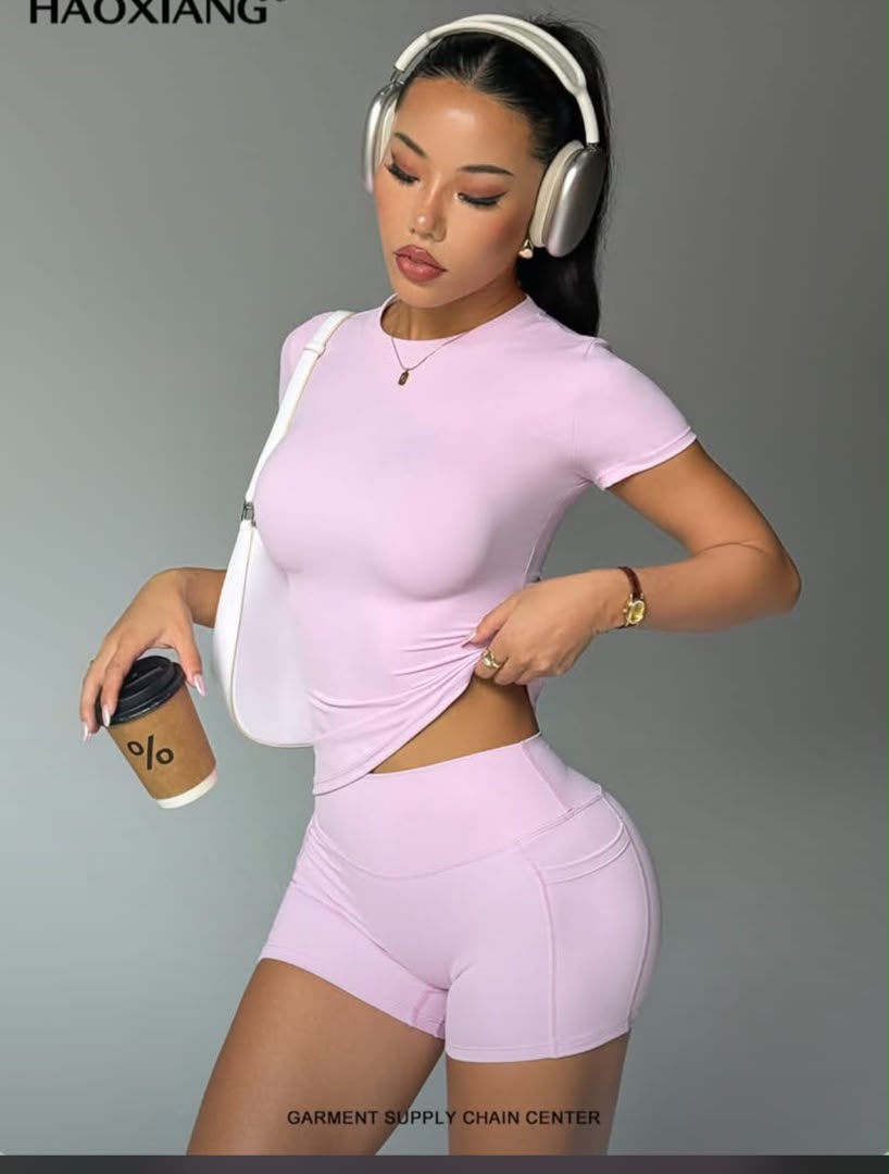 Ensemble rose haut et short